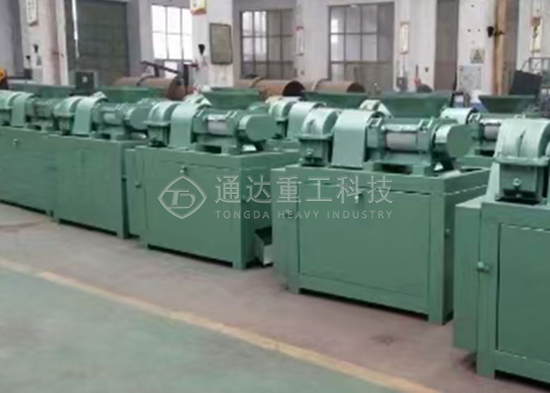 ����������݁�D�������C