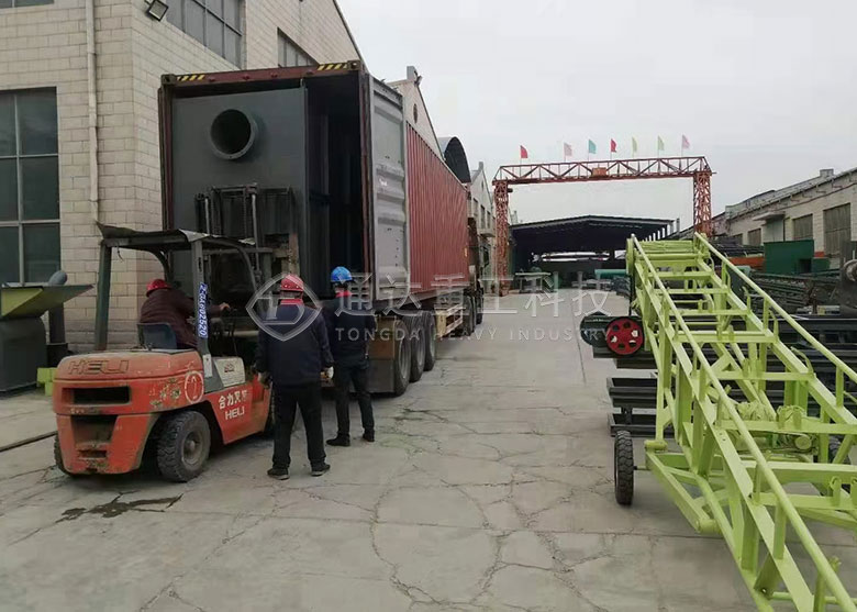 ����������݁�D�������C